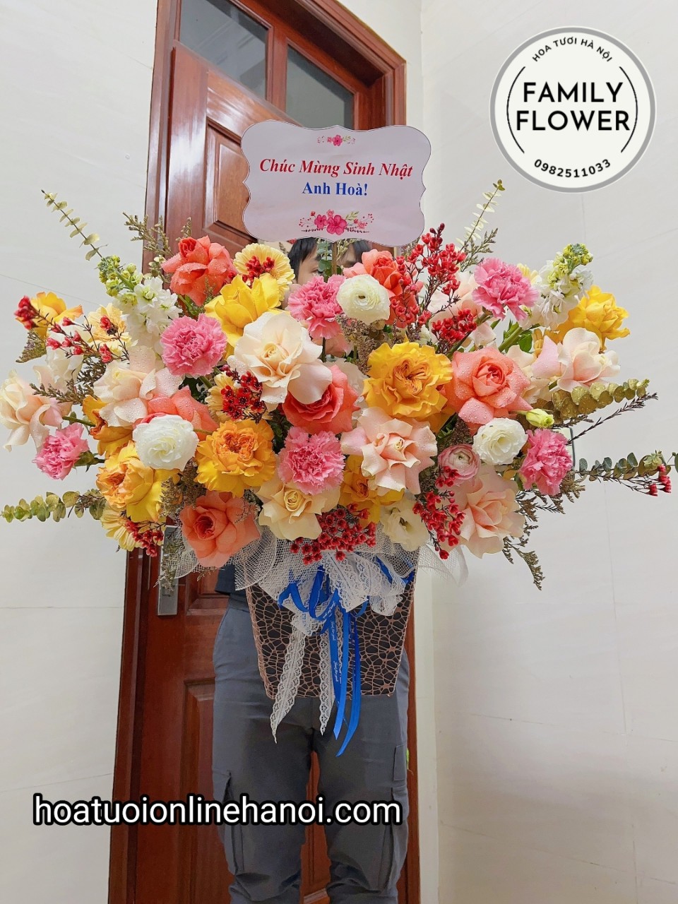 Tiệm hoa tươi hà nội ! Hoa tươi Hà Nội ! Lẵng hoa sang trọng chúc mừng sinh nhật cho nam