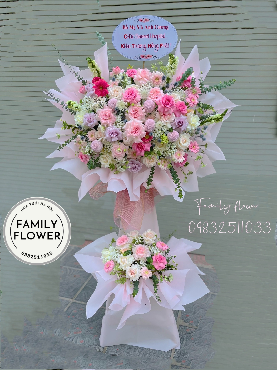 Hoa tươi Hoàn Kiếm! Kệ hoa chúc mừng khai Trương quận Hoàn Kiếm Hà Nội