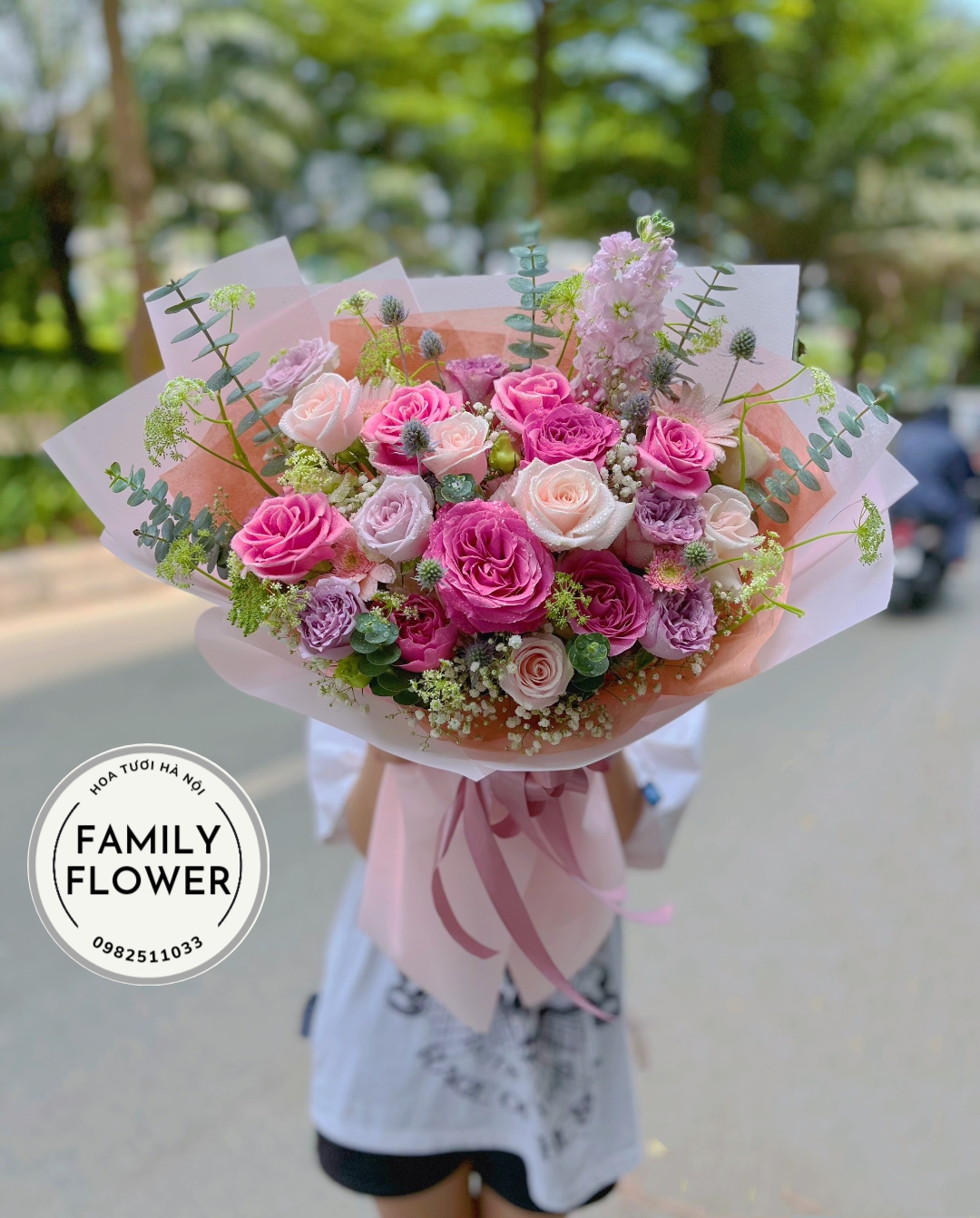 Bó hoa hồng tặng sinh nhật người yêu ở quận HOÀ KIẾM HÀ NỘI , HOA TƯƠI HÀ NỘI