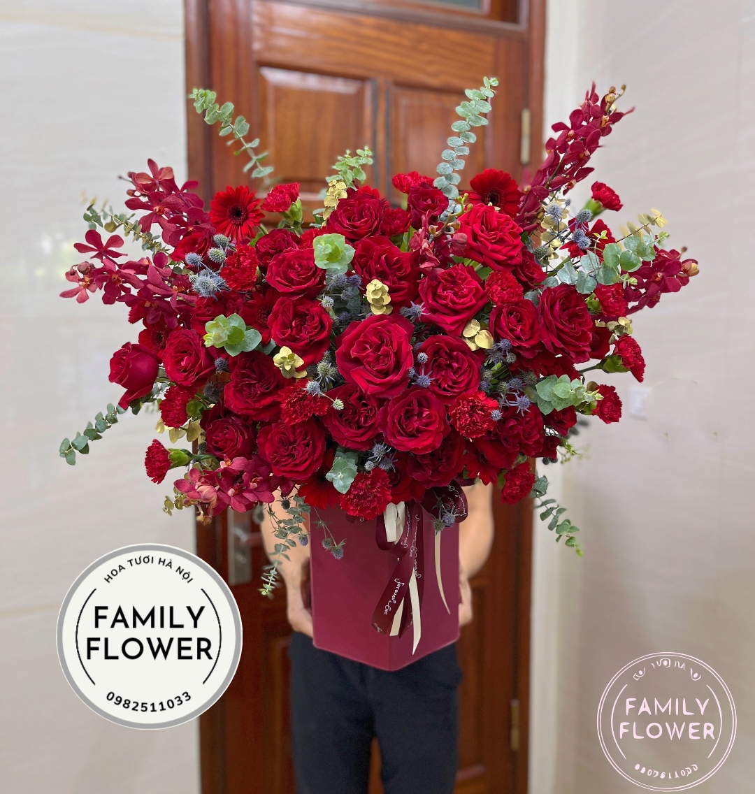 Lẵng hoa hồng đỏ tặng sinh nhật , khai trương , sự kiện ở quận Đống Đa Hà Nội . hoa tươi Đống Đa