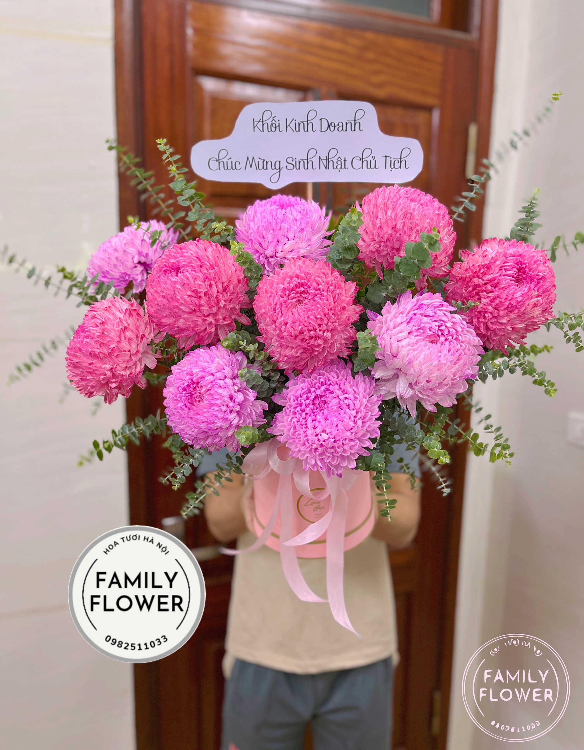 Hộp hoa tặng sếp chủ tịch ở quận Cầu Giấy , Ba Đình , Hà Nội ! Hoa tươi Hà Nội