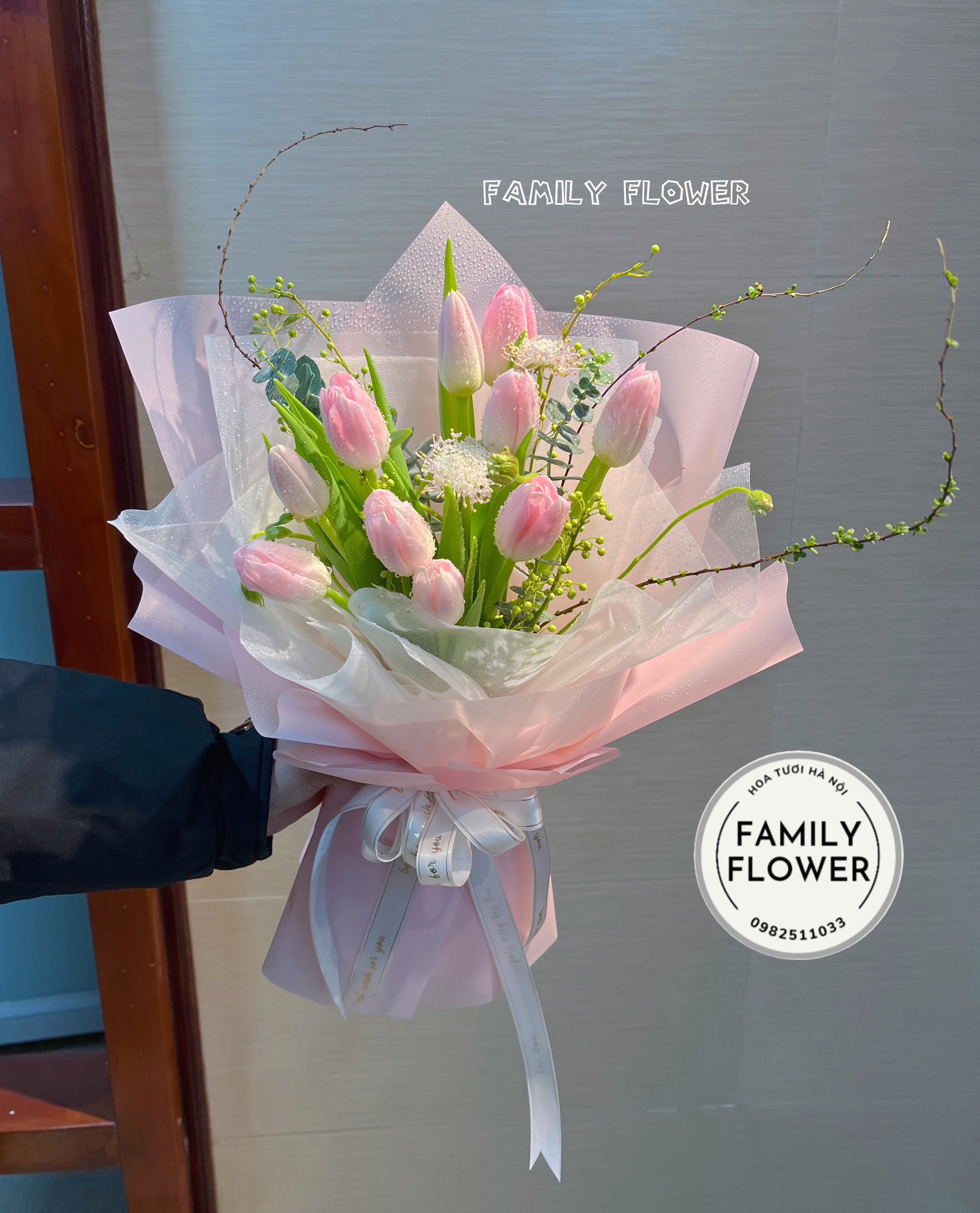 Bó hoa tulip hồng tặng người yêu ở quận Ba Đình , Thanh xuân Hà Nội ! Mua hoa tulip Hà Nội