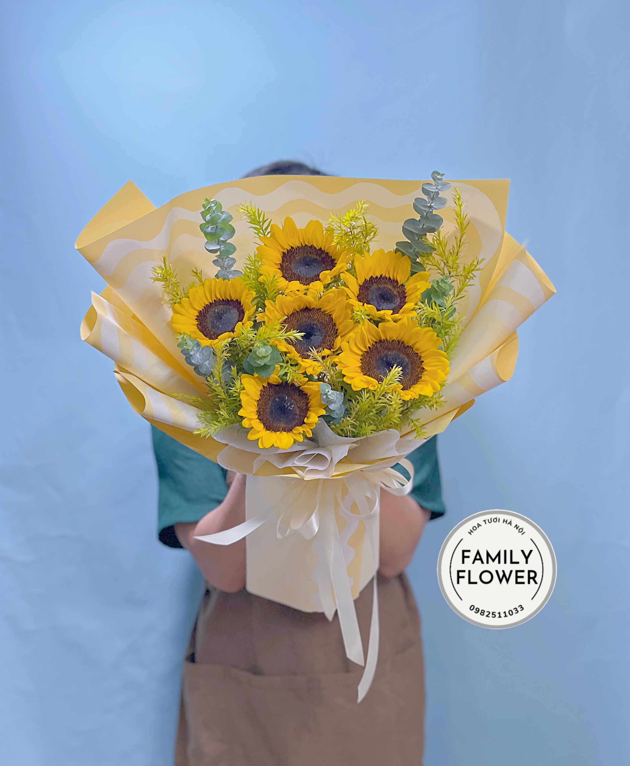 Bó hướng dương chúc mừng tốt nghiệp ở quận Cầu Giấy ! Hoa tươi Cầu Giấy