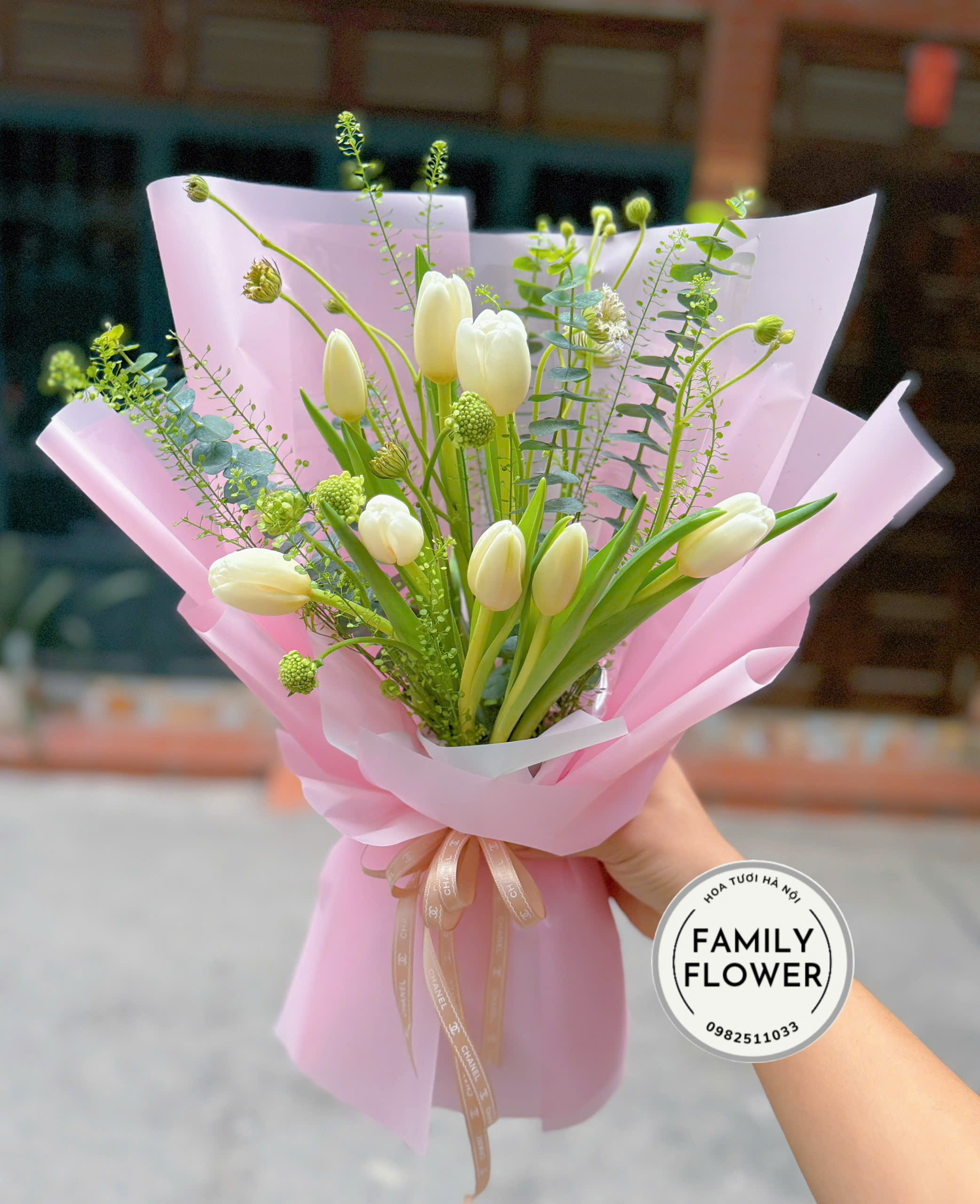 Bó hoa tulip trắng tặng sinh nhật bạn gái quận Tây Hồ  Hà Nội ! Mua hoa tulip Hà Nội