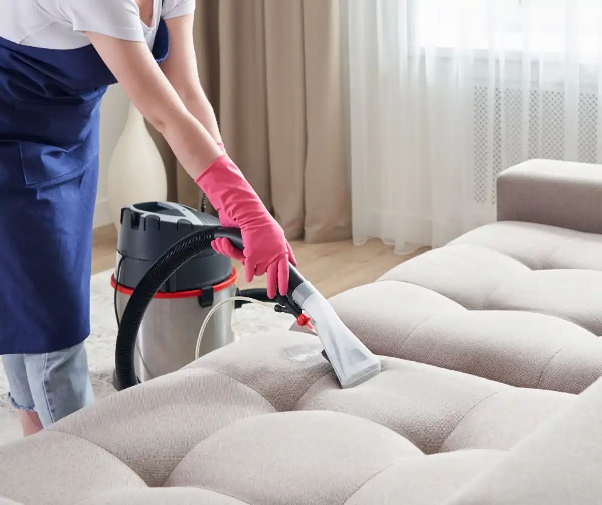 CÔNG TY VỆ SINH THỦ ĐÔ GIẶT ĐỆM - TẠI NGỌC LÂM LONG BIÊN