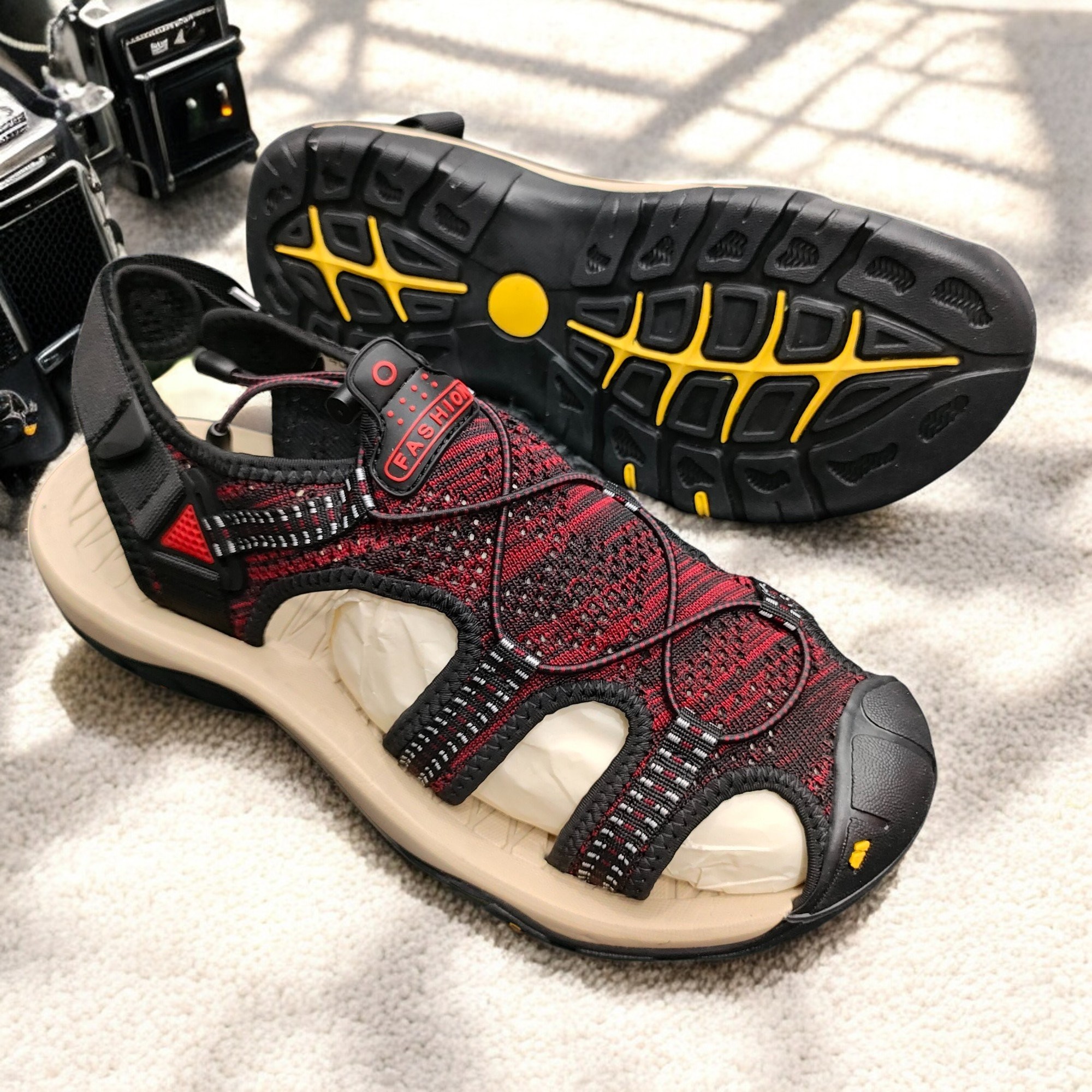Sandal Big Size Nam – Tiện Lợi, Thời Trang Và Cực Kỳ Thoải Mái