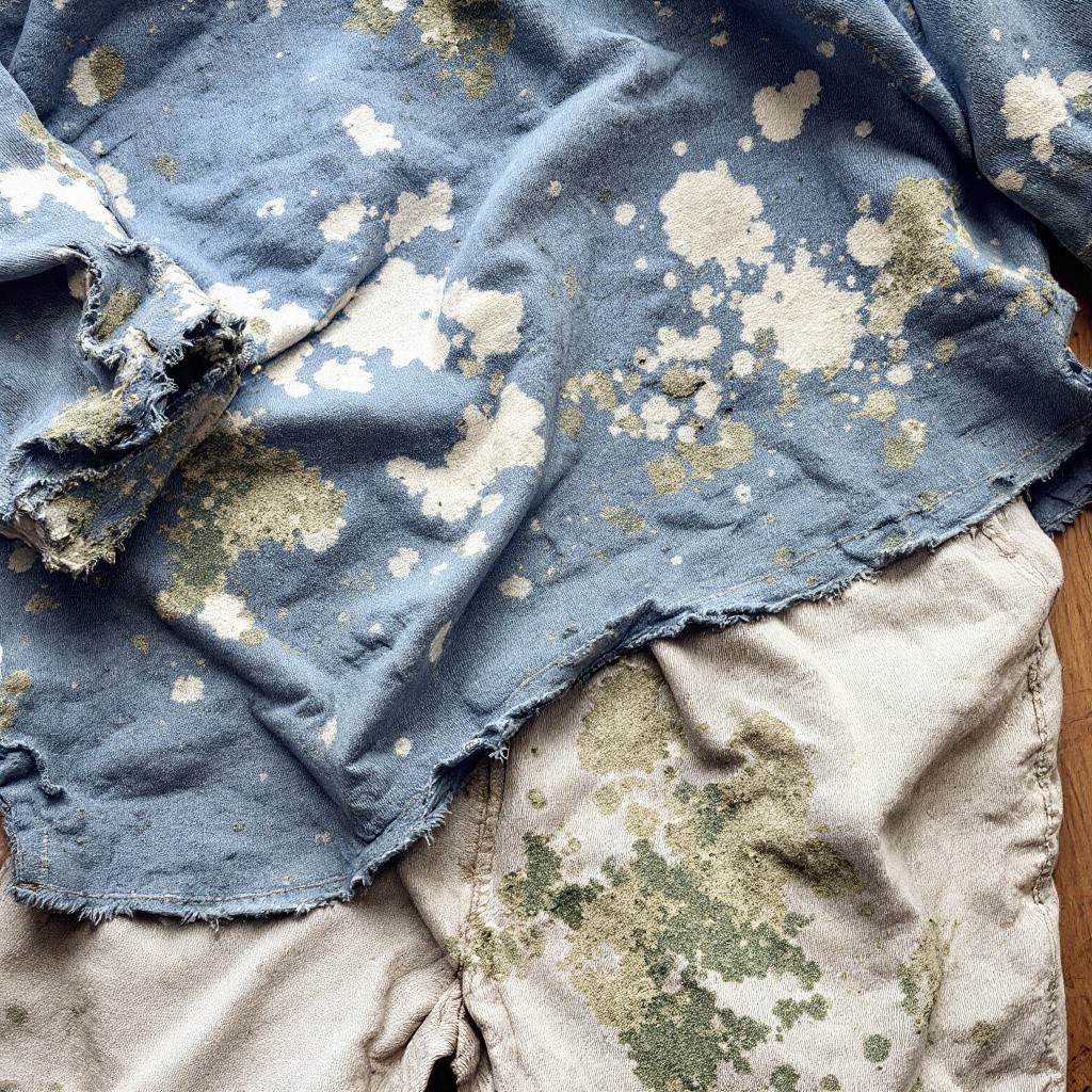 5 Cách Khử Mùi Hôi Quần Áo (Ẩm Mốc, Mồ Hôi) Hiệu Quả