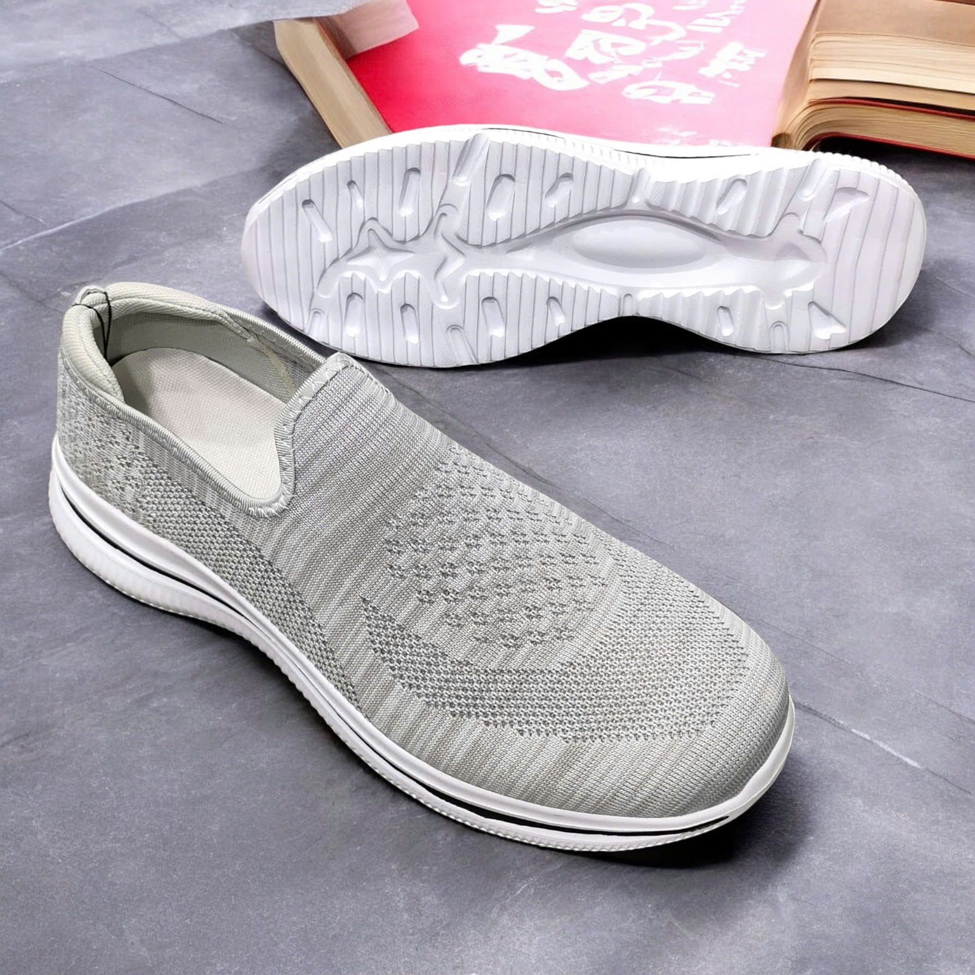 Giày Lười Đi Học Nam Big Size: Thoải Mái, Bền Bỉ, Chuẩn Gu