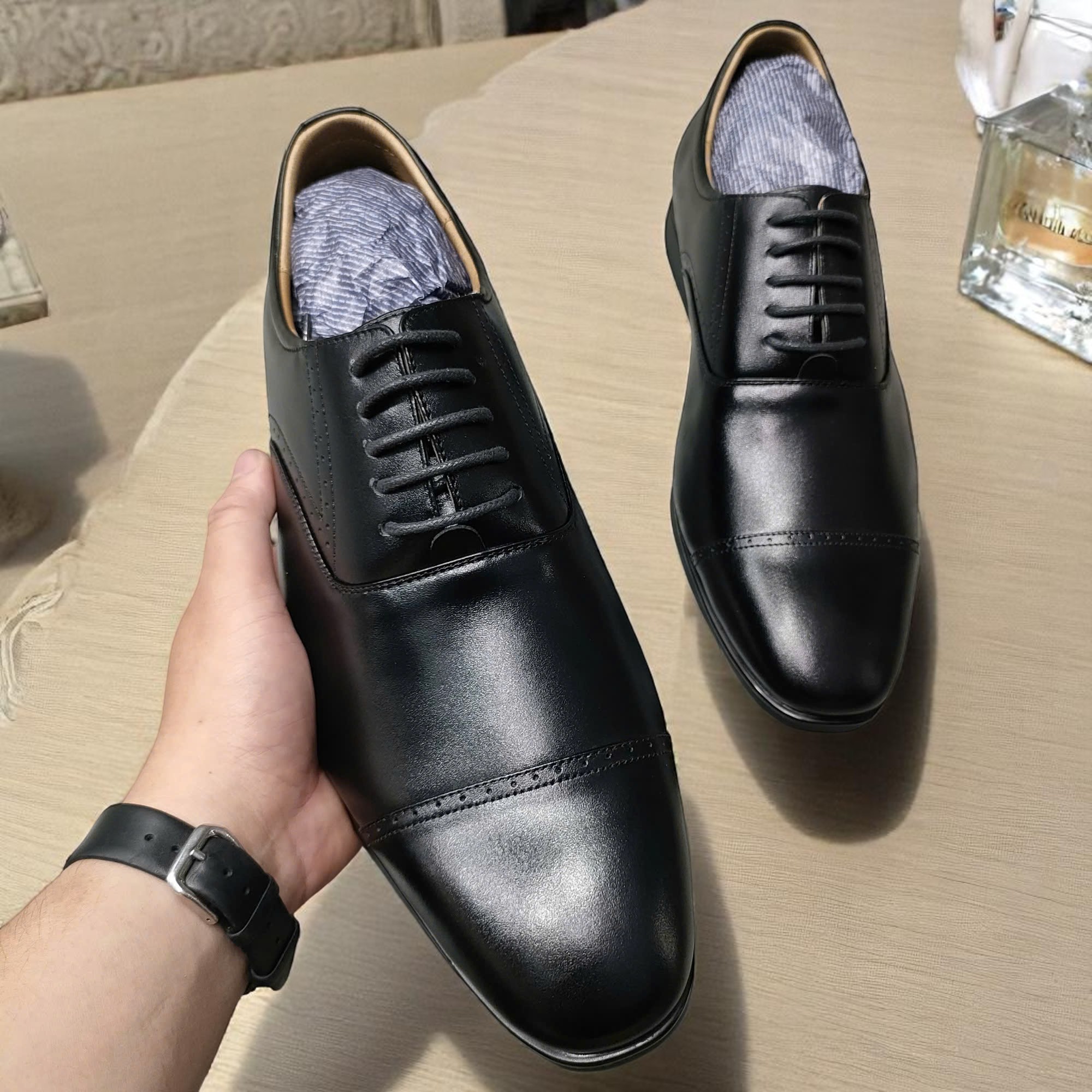 Giày Tây Big Size Nam 44UP: Chuẩn Mực Lịch Lãm Cho Mọi Quý Ông Chân To