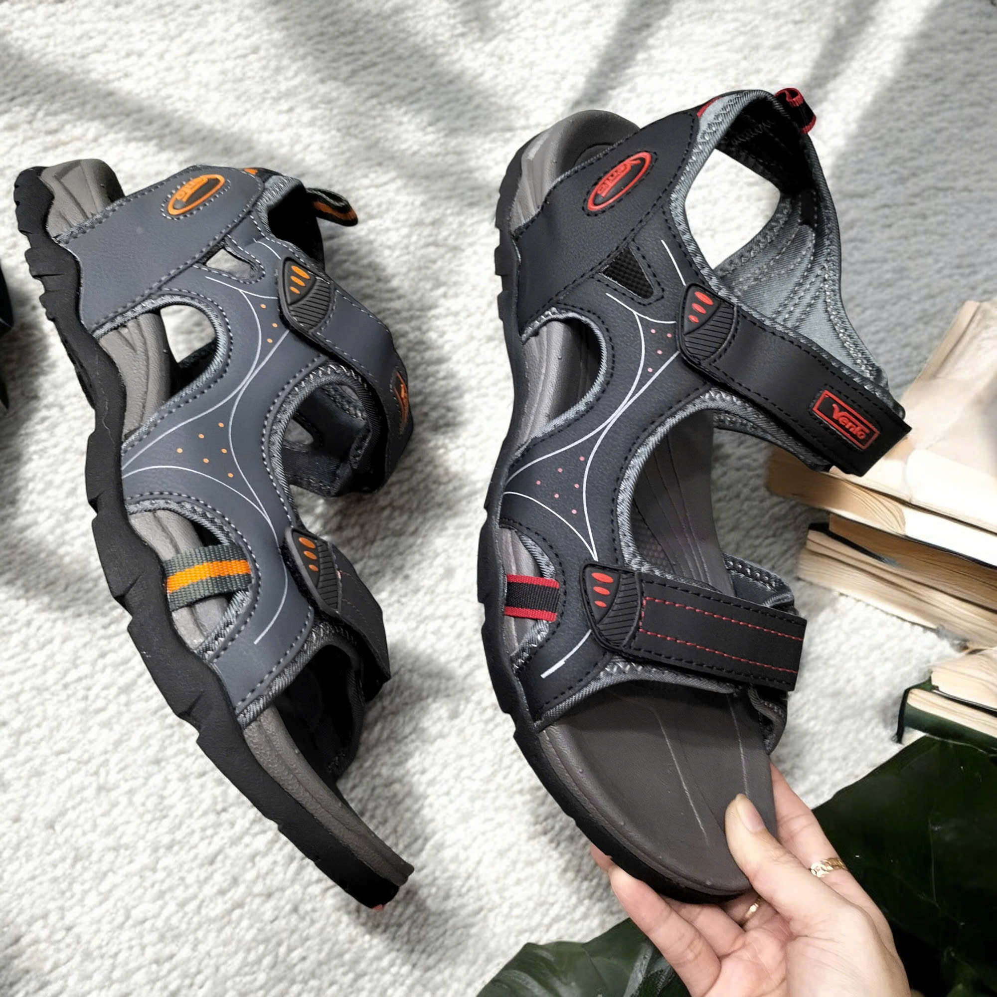 Chọn Sandal Big Size Bền Bỉ: Bí Quyết Chống Đứt Quai