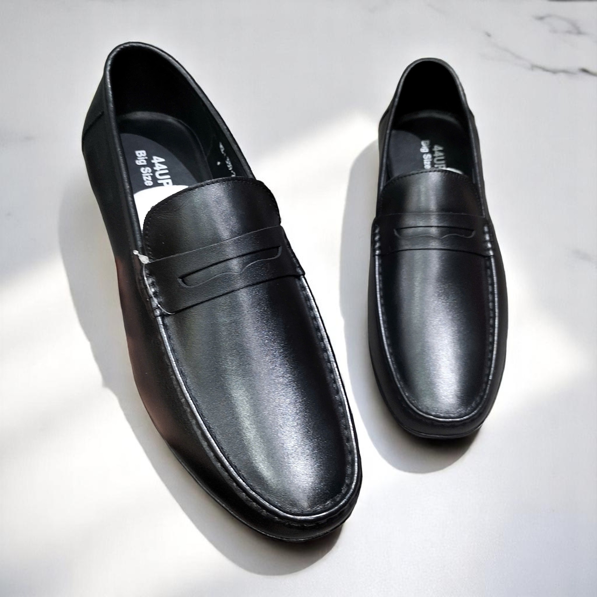 Giày Mọi Nam Big Size – Mang Sao Cho Đẹp, Chuẩn Form & Lịch Lãm?