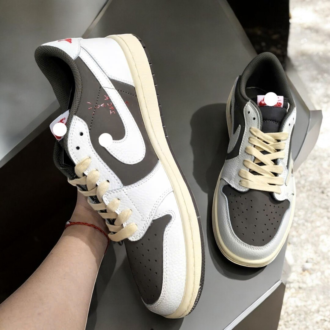 Giày Sneaker Đế Êm Big Size Cho Nam: Êm Như Mây, Đi Cả Ngày Không Mỏi