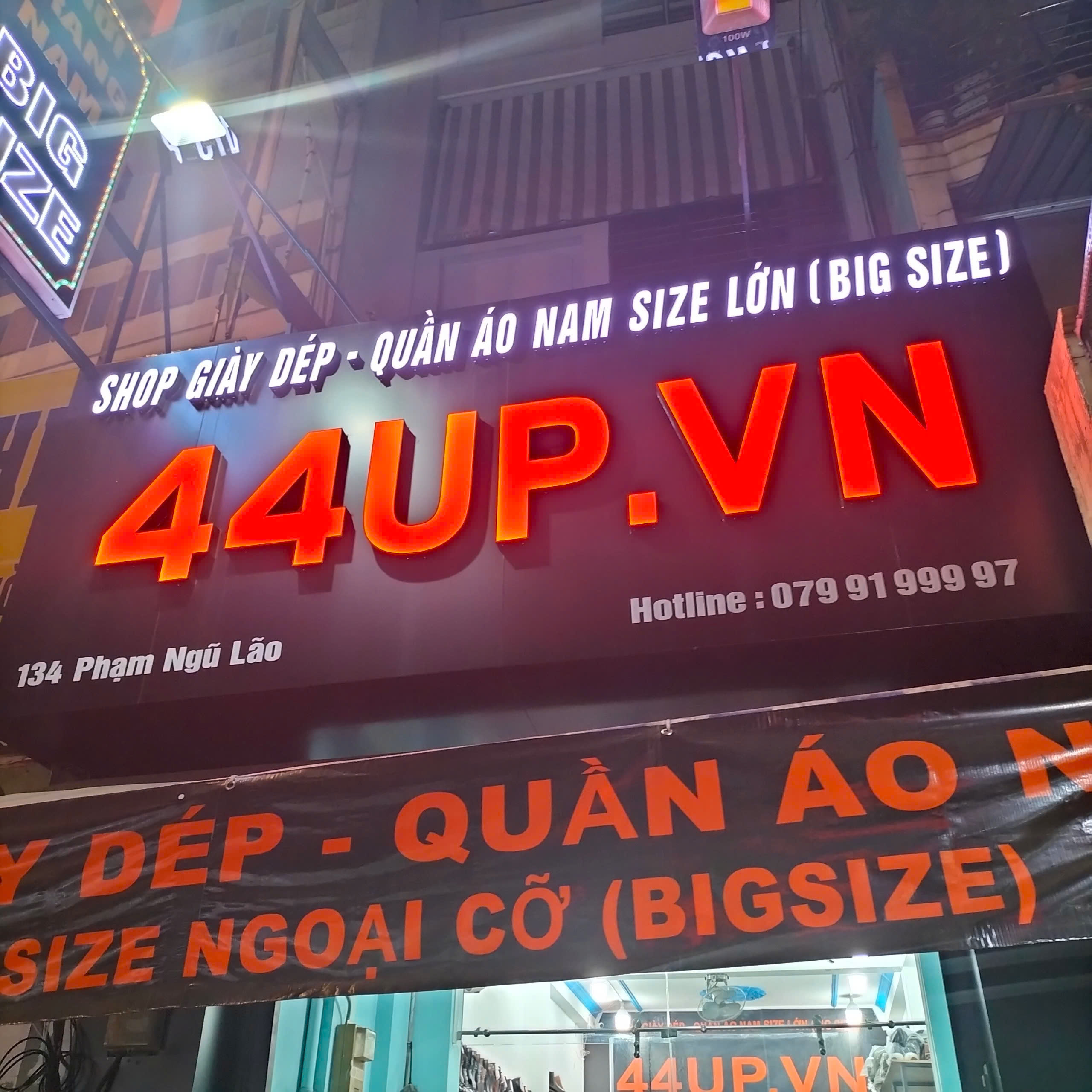 44UP – Cửa Hàng Thời Trang Big Size Nam Chuẩn Form Tại TP.HCM