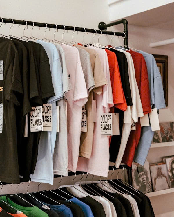 5 Cách Khử Mùi Hôi Quần Áo (Ẩm Mốc, Mồ Hôi) Hiệu Quả