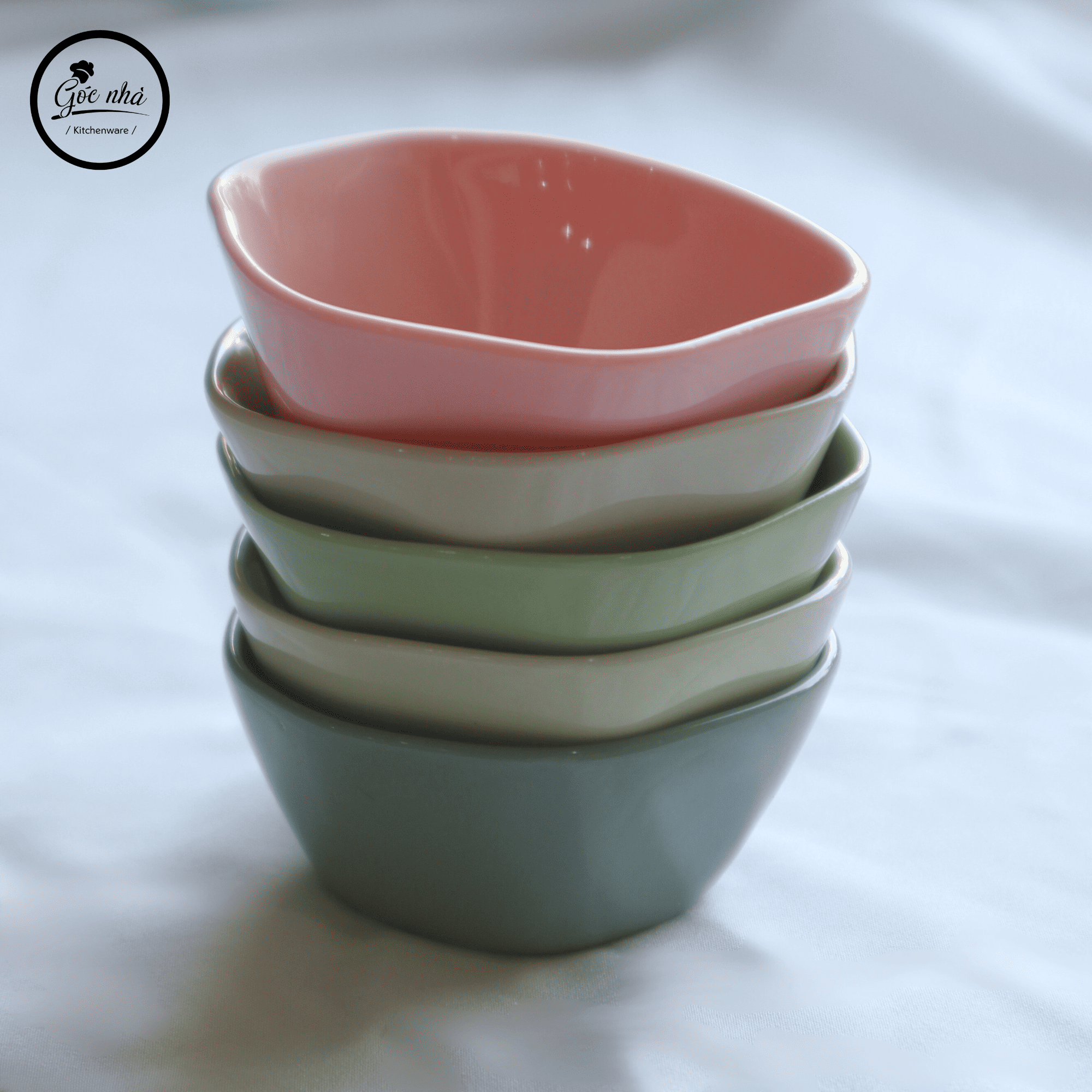 Chén Chấm Méo Sứ Xương Color Pop