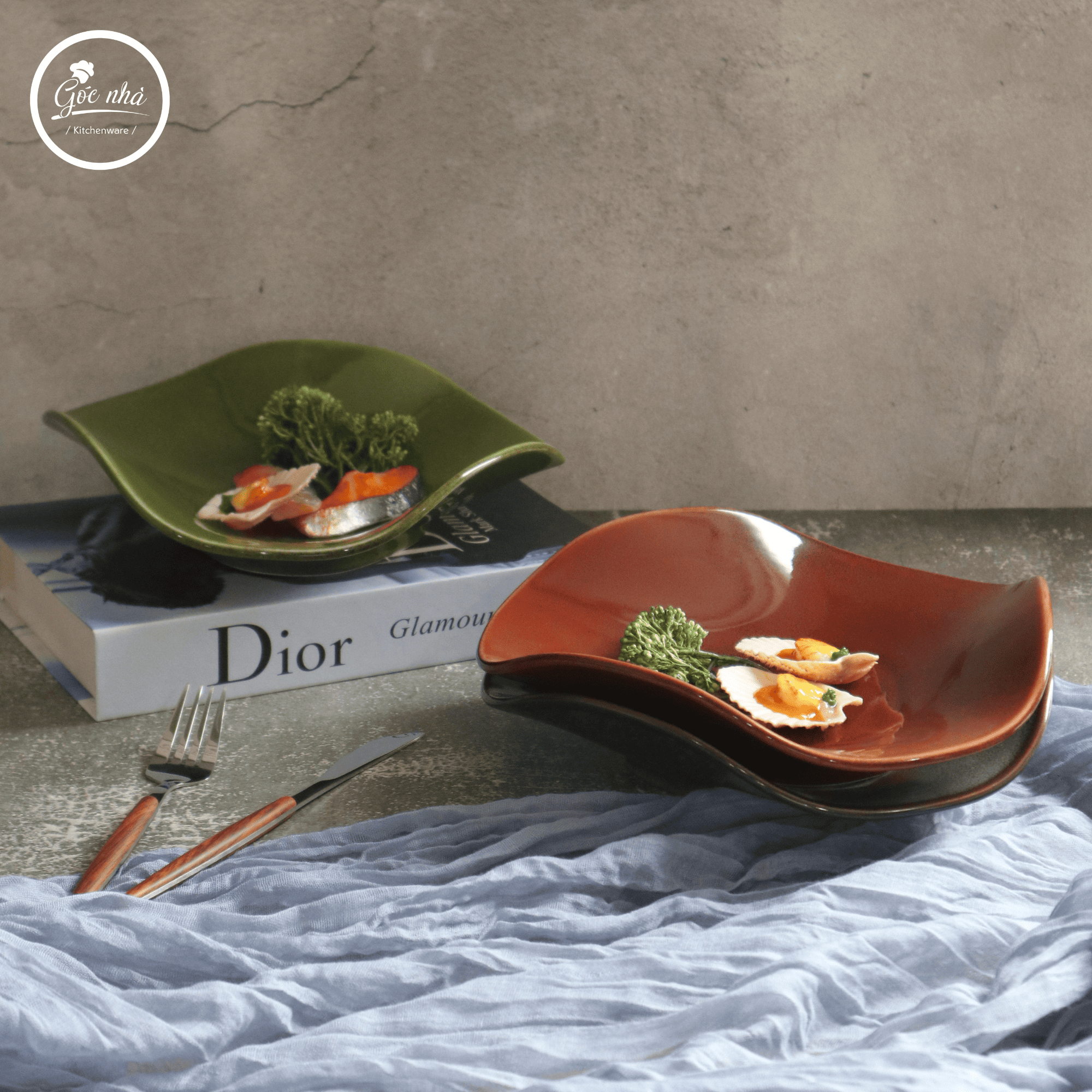 Dĩa Lá Sen Hỏa Biến IRO