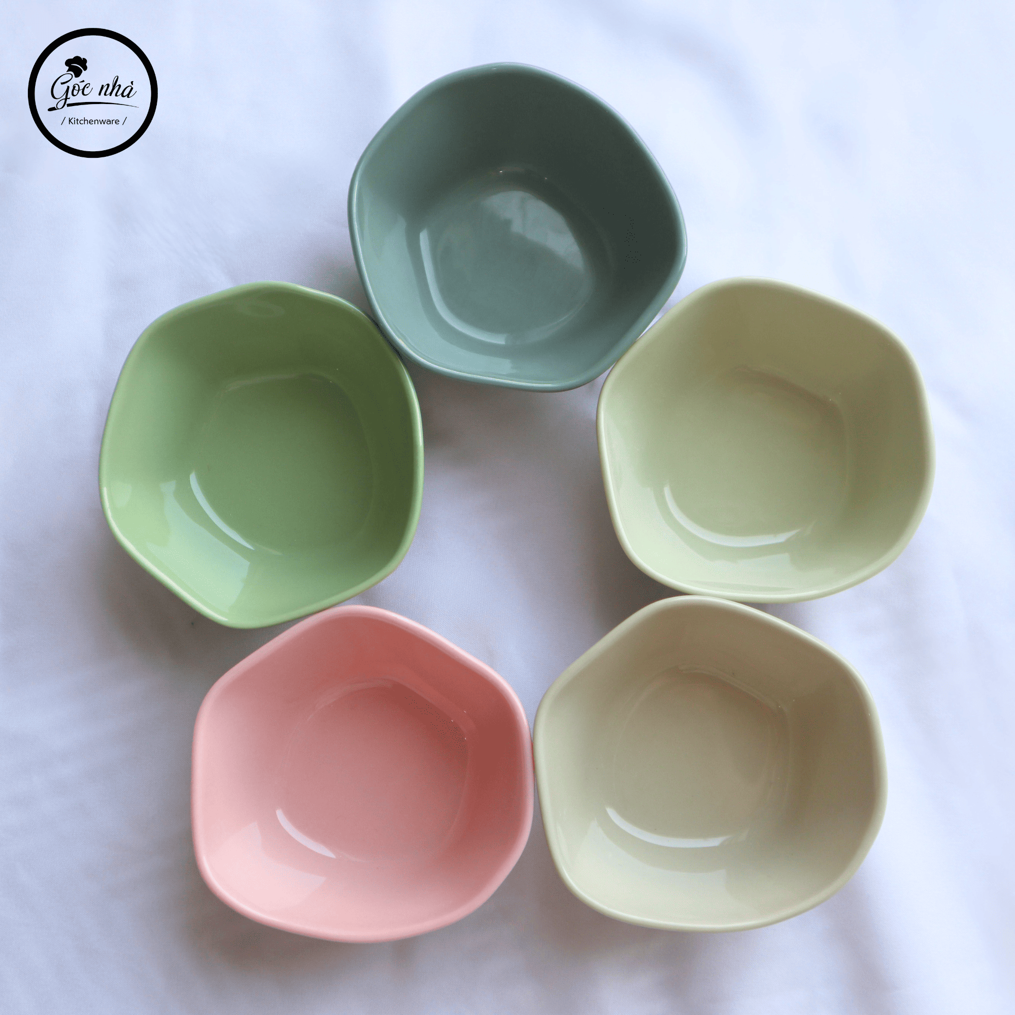Chén Chấm Méo Sứ Xương Color Pop