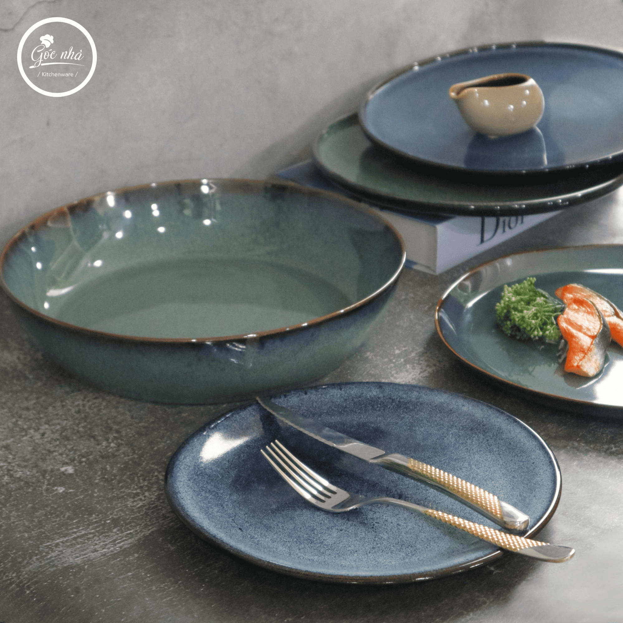 Dĩa Tròn/ Salad Hỏa Biến IRO