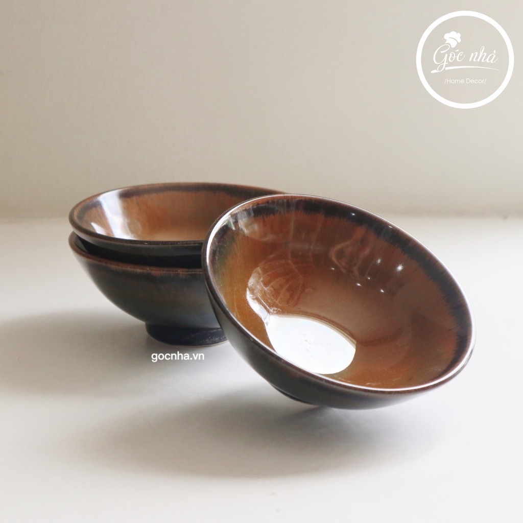 BST Amber Labra hoả biến