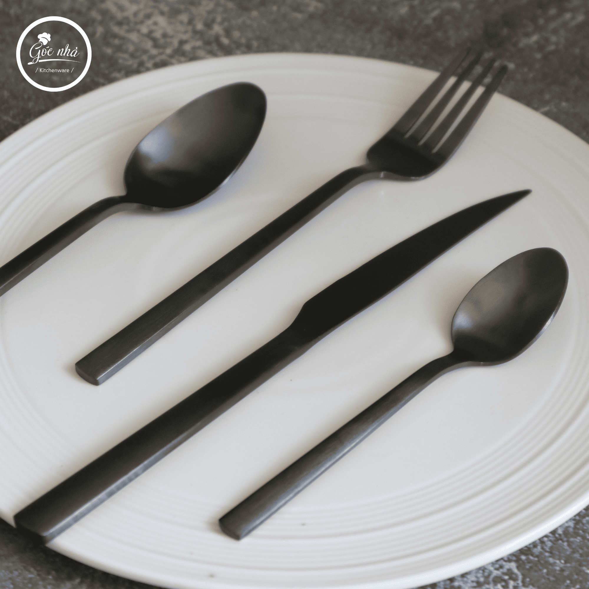 Set Matte Cutlery 4 x 4 pcs