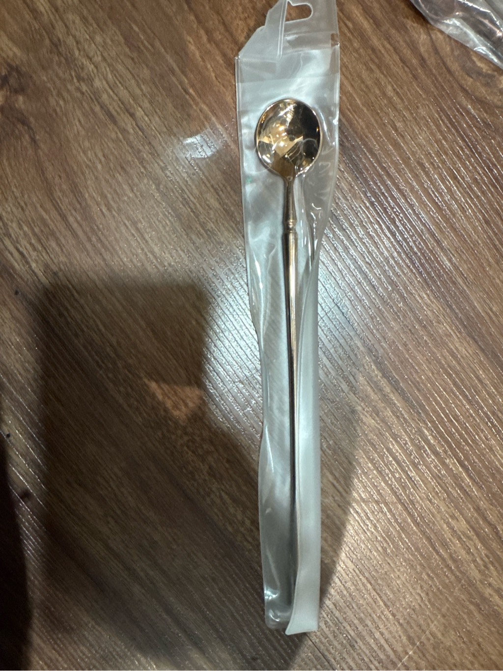 ELEGANT CUTLERY