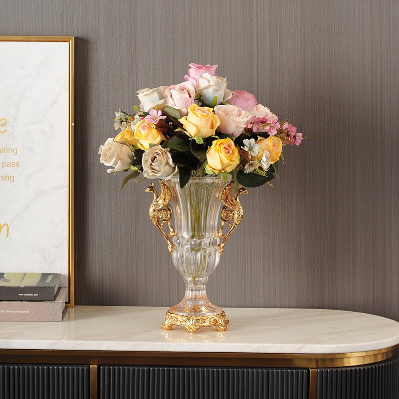 Bình Hoa phale quai công vàng