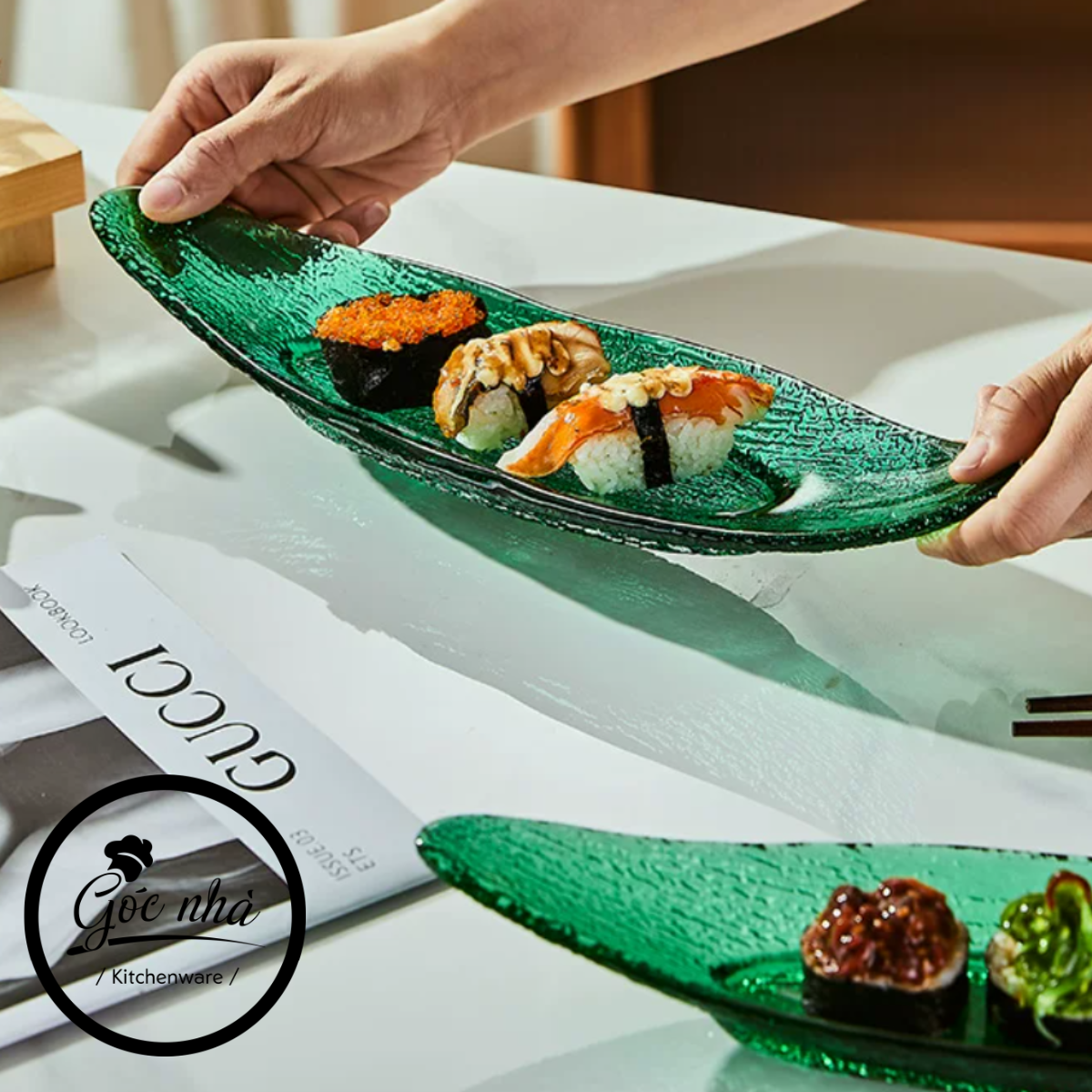 Dĩa Thủy Tinh Vân Sần Dáng Thuyền