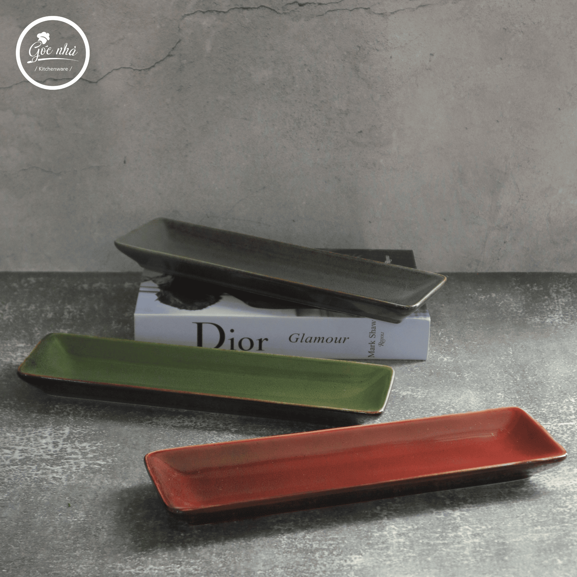 Dĩa Chữ Nhật Hỏa Biến IRO