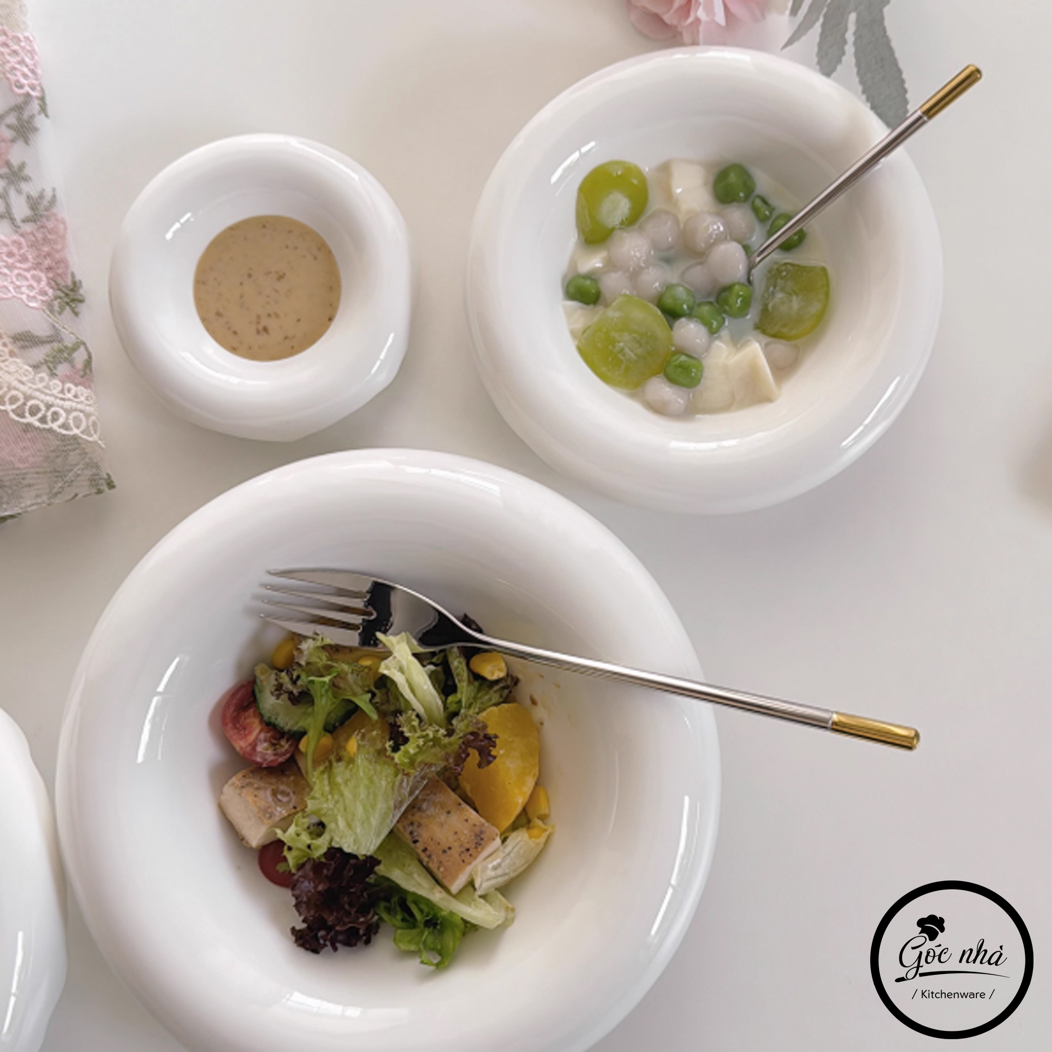 Suncrest Cutlery - Họa tiết chuôi vàng