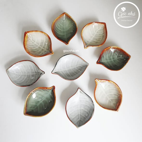 Chén Chấm Hình Lá Herba
