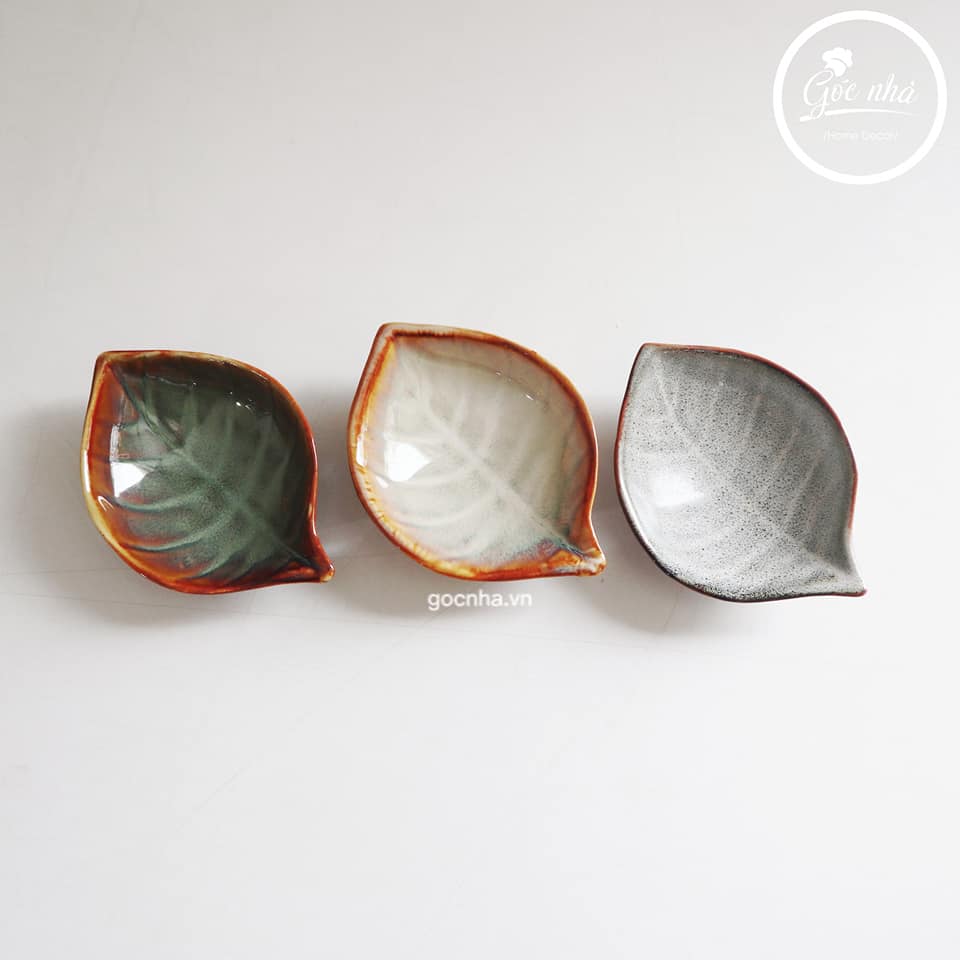 Chén Chấm Hình Lá Herba