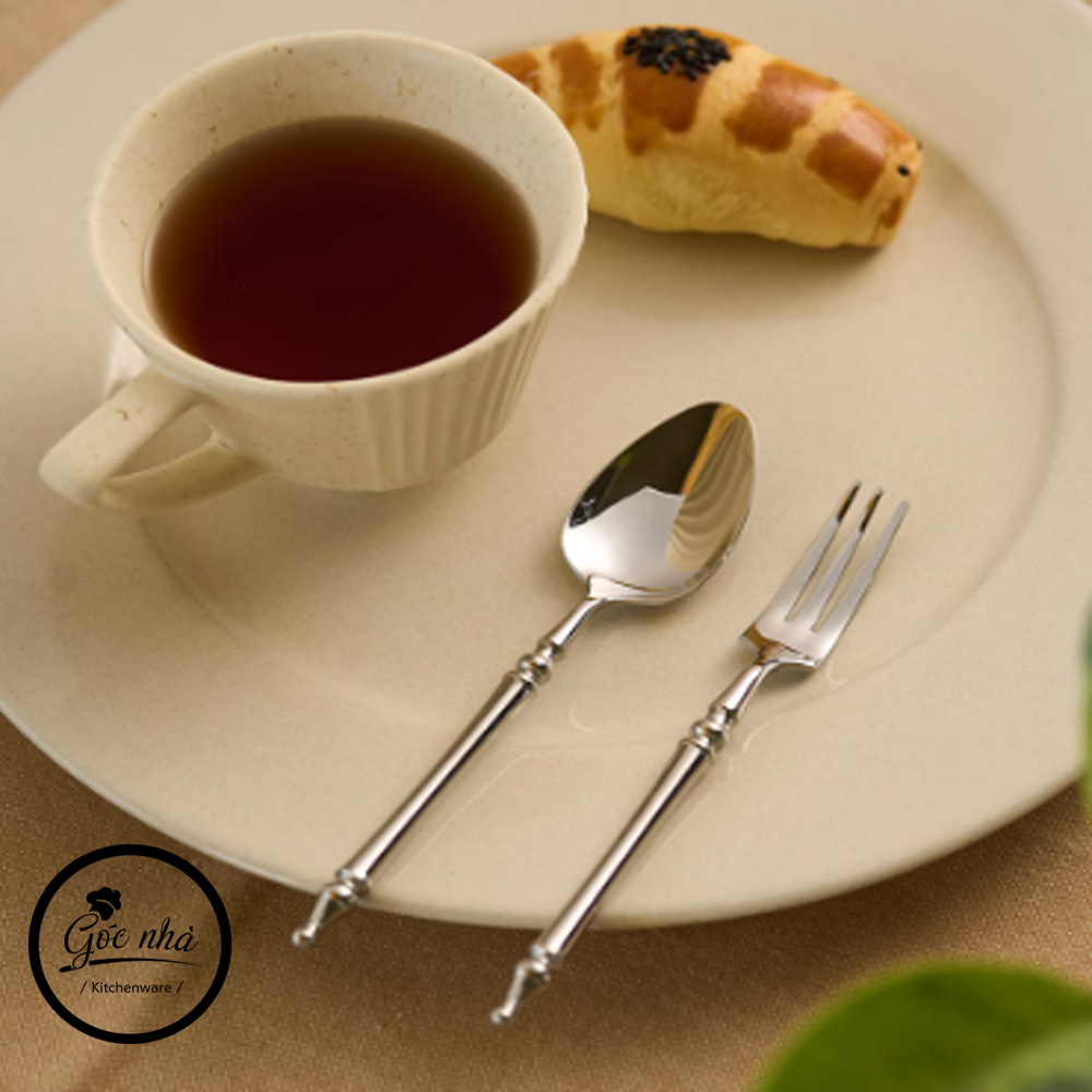 Royal Cutlery - Dáng đuôi nhọn