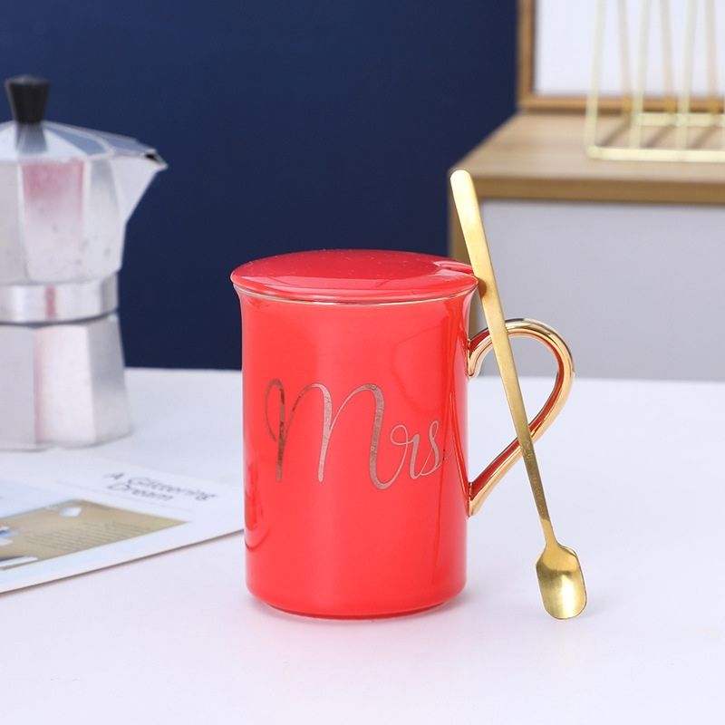 Ly sứ Mr&Mrs tay cầm vàng