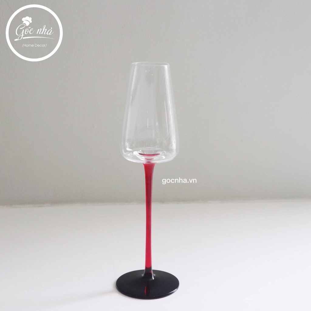 Set 2 ly vang chân đỏ