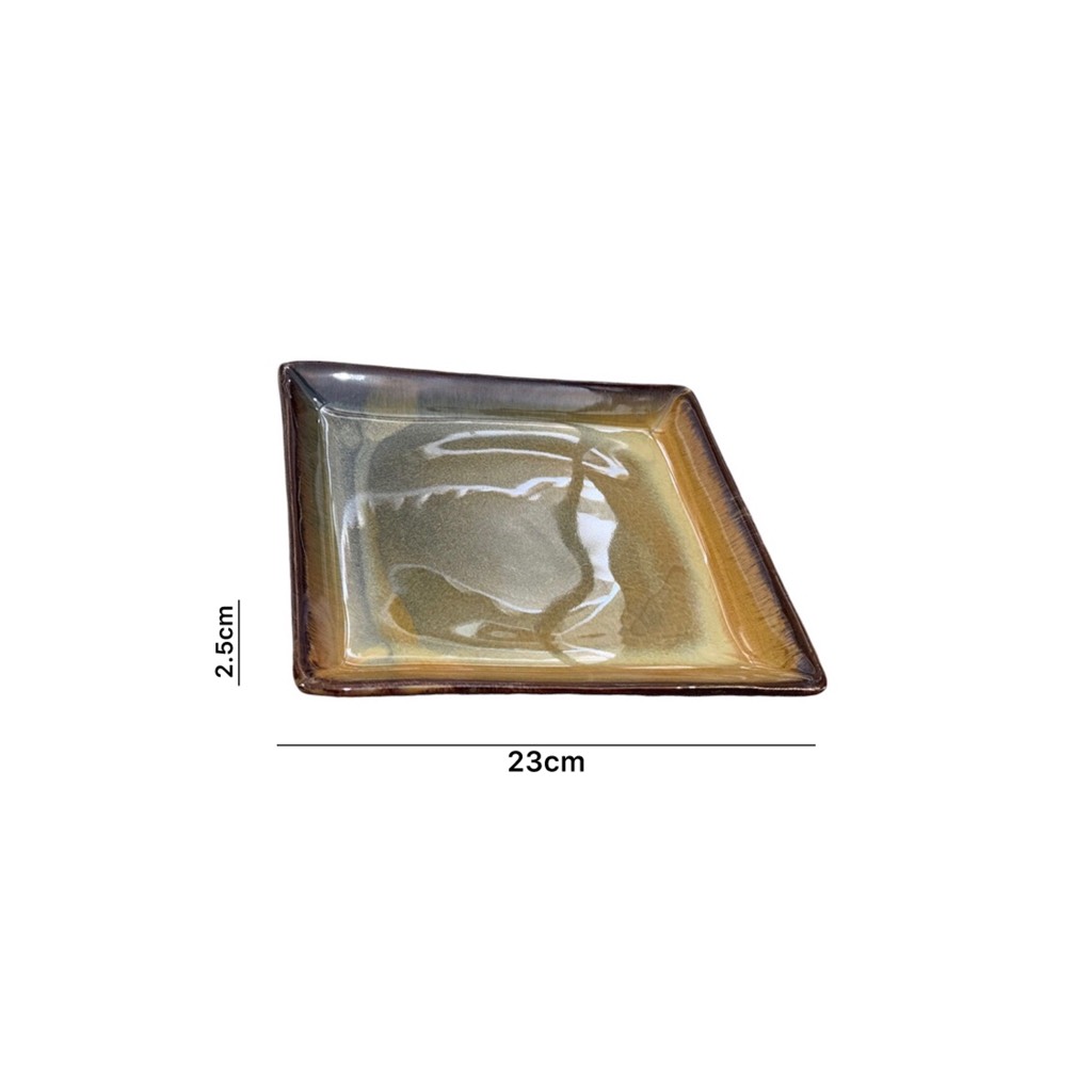 BST Amber Labra hoả biến