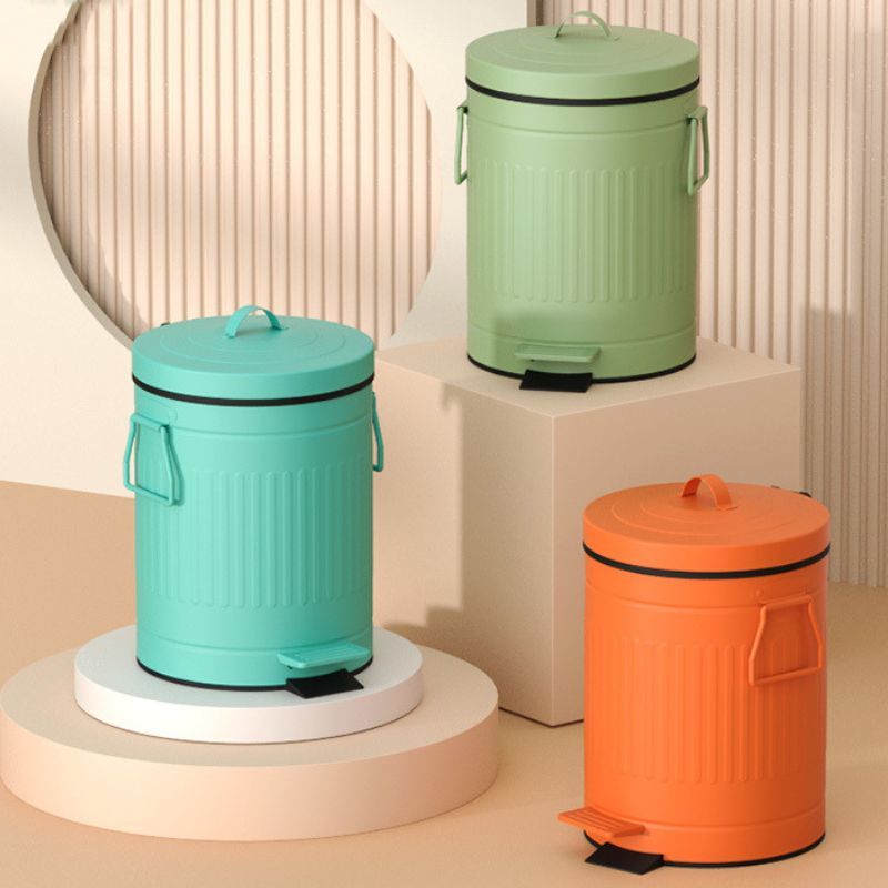 Thùng rác dáng trụ sọc