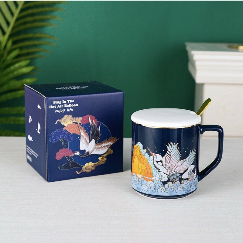 Ly sứ thủy mặc dáng ngắn