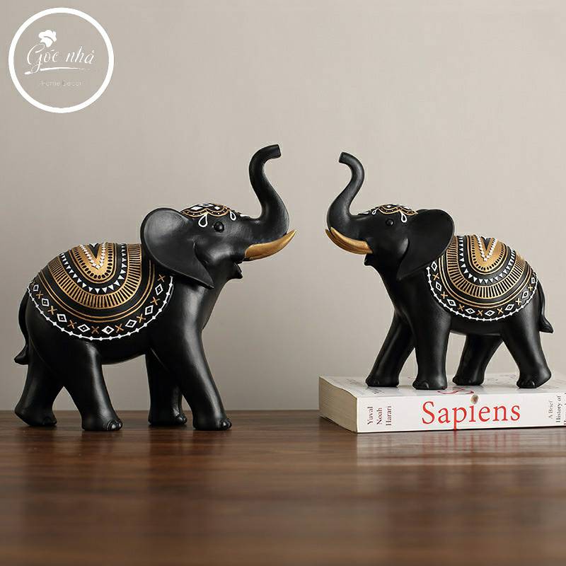 Cặp tượng voi Vương giả