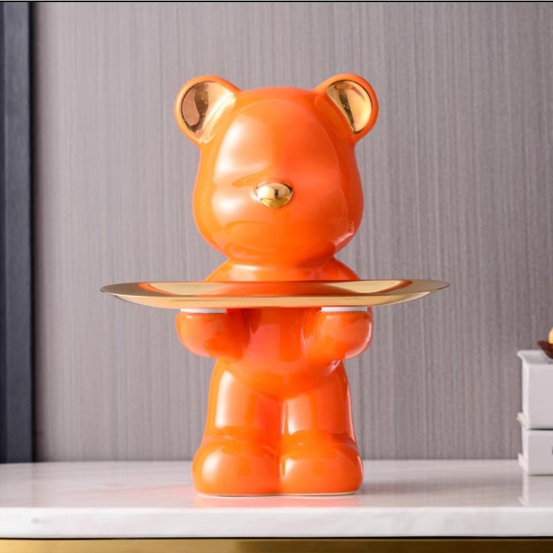 Gấu sứ bê đĩa dáng đứng