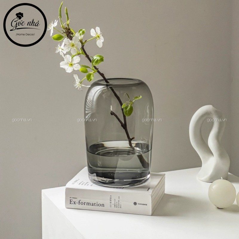 Bình hoa thủy tinh dáng chuông