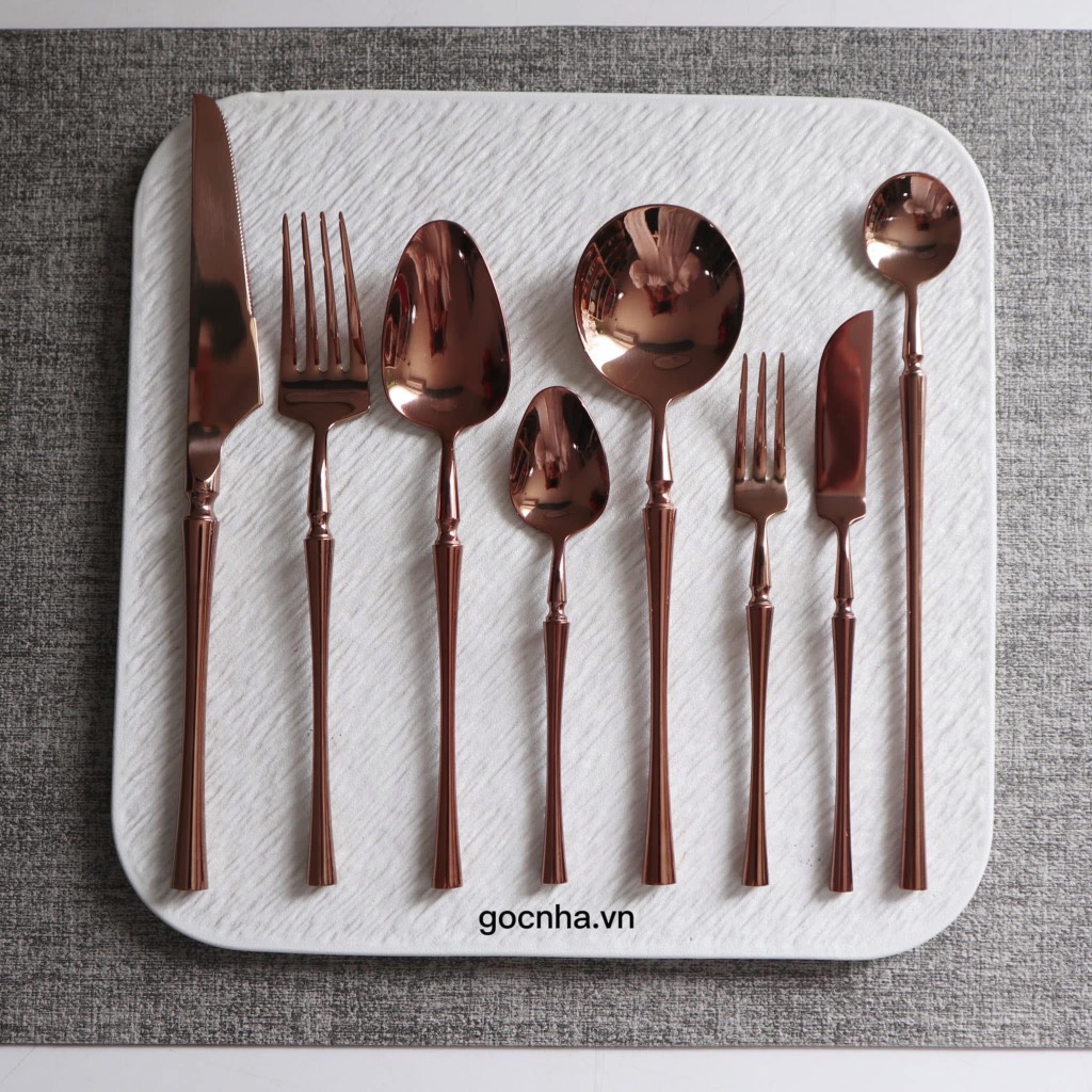 ELEGANT CUTLERY