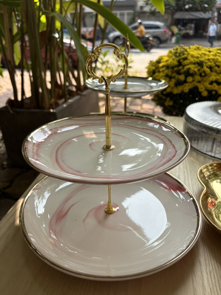 Khay bánh vân đá viền vàng