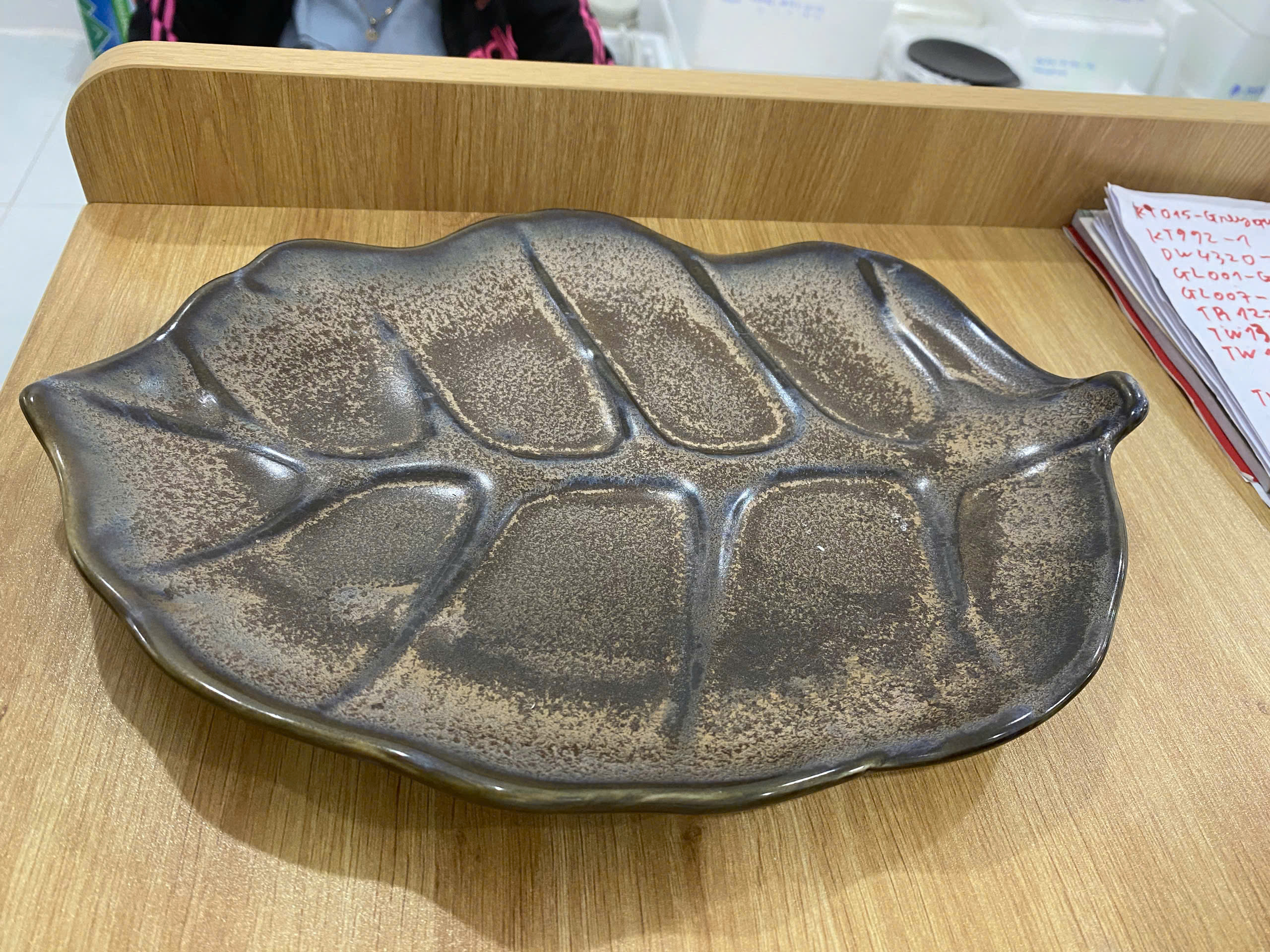 BST Bazan men hỏa biến nâu trầm tích