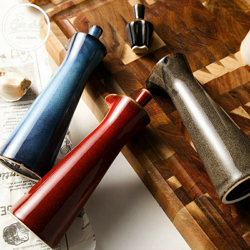 Chai rót dầu/mắm/tương sứ hỏa biến IRO