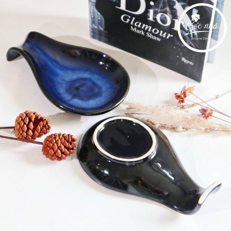 Chén sốt cán cong