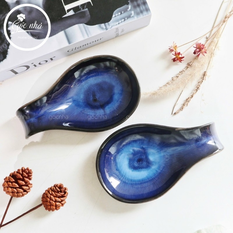 Chén sốt cán cong