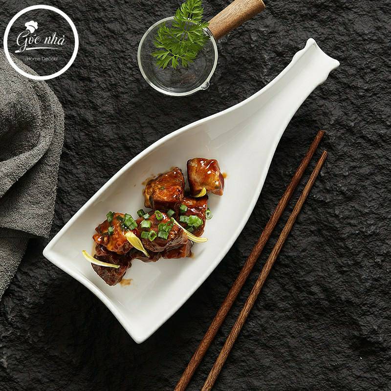 Đĩa tạo hình dáng chai- haft bottle plate