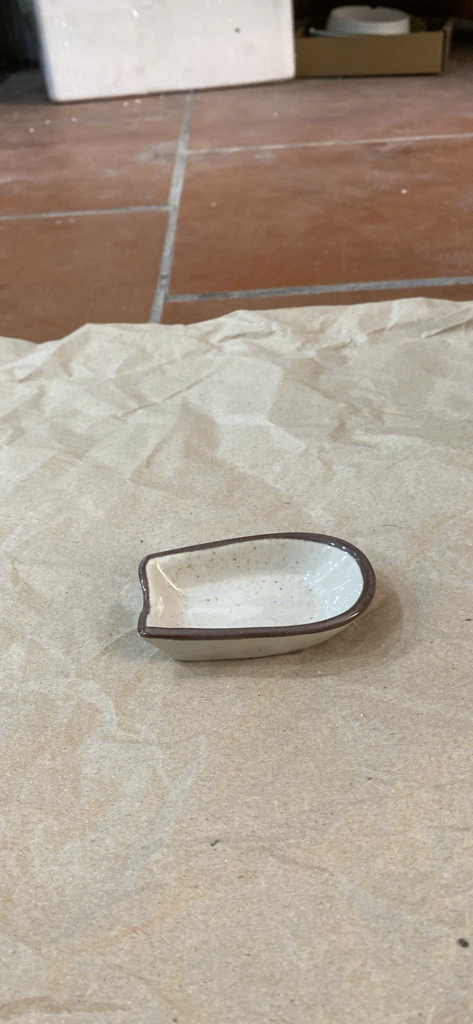 BST chén bát BEIGE nâu men tiêu