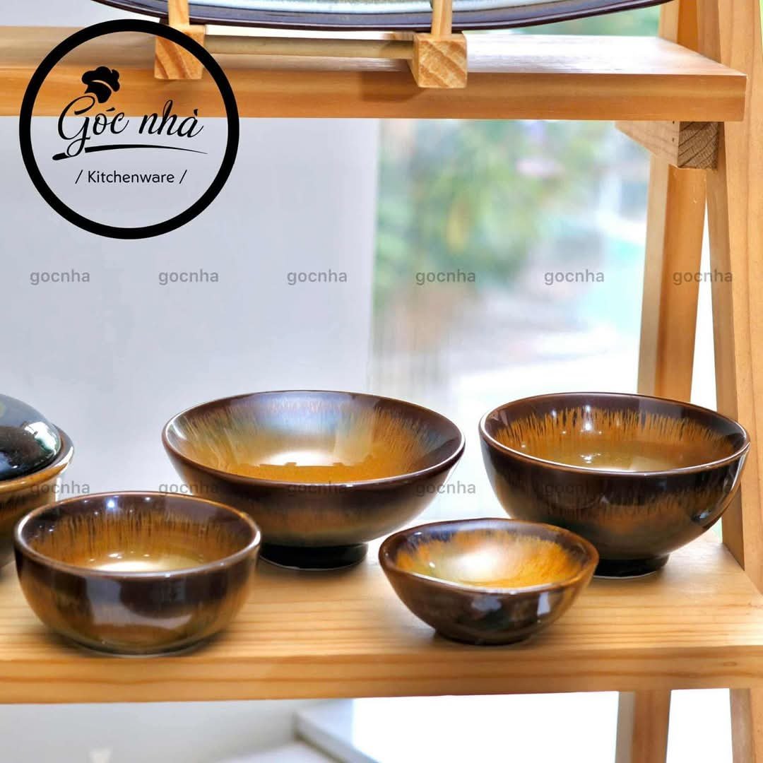 BST Amber Labra hoả biến