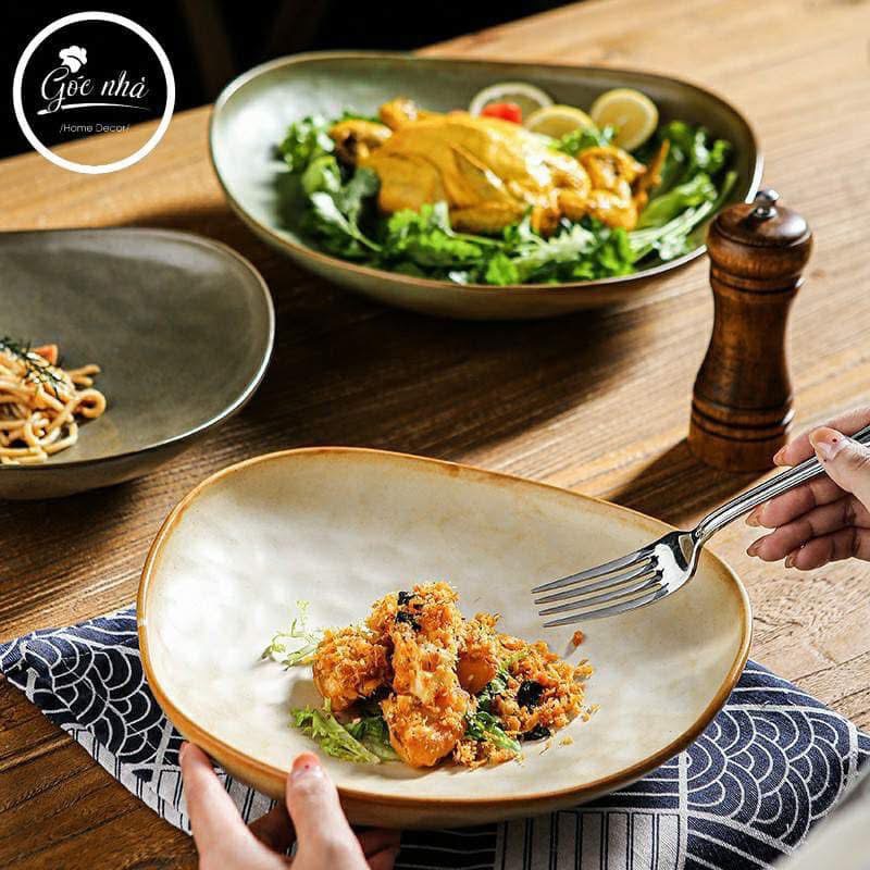 Dĩa Salad tam giác Sedy đất nặn
